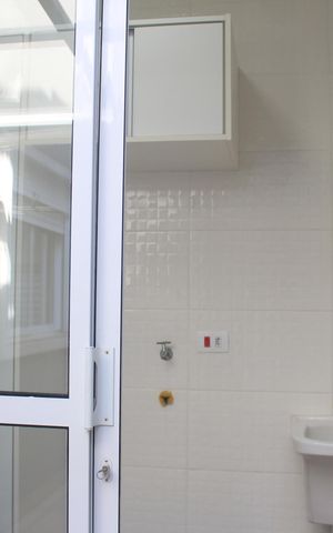 Casa à venda com 130m², 2 quartos e 1 vagaÁrea de Serviço