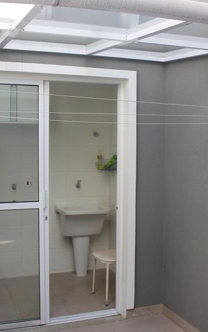 Casa à venda com 130m², 2 quartos e 1 vagaQuintal