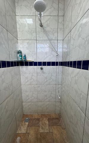 Casa à venda com 217m², 4 quartos e 2 vagas