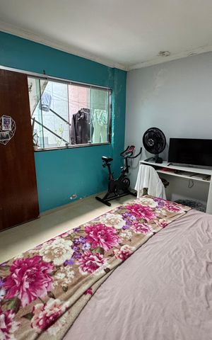 Casa à venda com 217m², 4 quartos e 2 vagas