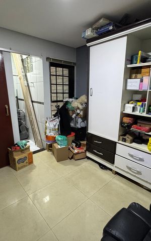 Casa à venda com 217m², 4 quartos e 2 vagas
