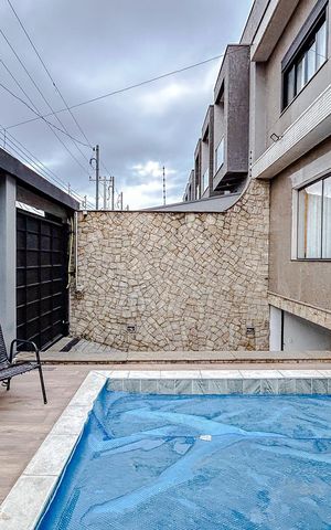 Casa para alugar com 250m², 3 quartos e 3 vagasÁrea externa