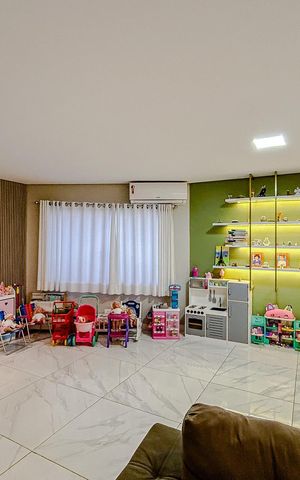 Casa para alugar com 250m², 3 quartos e 3 vagasSala