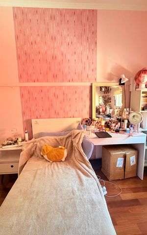 Casa de condomínio para alugar com 180m², 4 quartos e 2 vagas Casa de condomínio para alugar com 180m², 4 quartos e 2 vagasQuarto 2