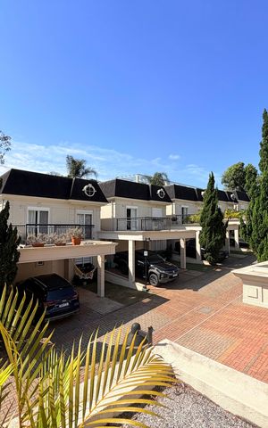 Casa de condomínio para alugar com 180m², 4 quartos e 2 vagas Casa de condomínio para alugar com 180m², 4 quartos e 2 vagasVista