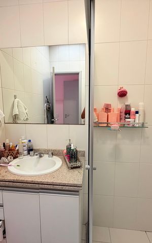 Casa de condomínio para alugar com 180m², 4 quartos e 2 vagas Casa de condomínio para alugar com 180m², 4 quartos e 2 vagasBanheiro