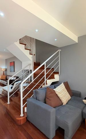 Casa de condomínio para alugar com 180m², 4 quartos e 2 vagas Casa de condomínio para alugar com 180m², 4 quartos e 2 vagasSala