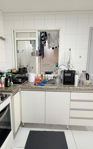 Casa de condomínio para alugar com 180m², 4 quartos e 2 vagas Casa de condomínio para alugar com 180m², 4 quartos e 2 vagasCozinha