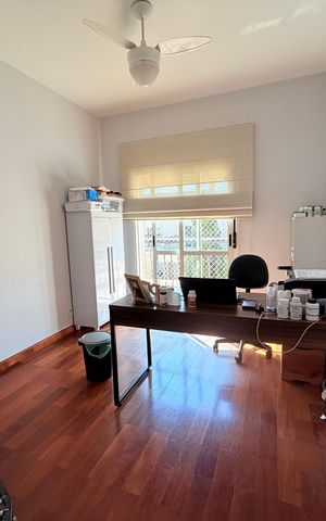 Casa de condomínio para alugar com 180m², 4 quartos e 2 vagas Casa de condomínio para alugar com 180m², 4 quartos e 2 vagasQuarto 2