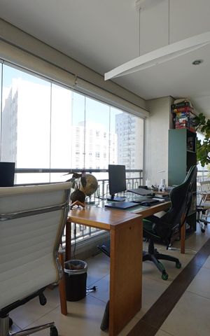 Apartamento à venda com 213m², 3 quartos e 3 vagasVaranda gourmet