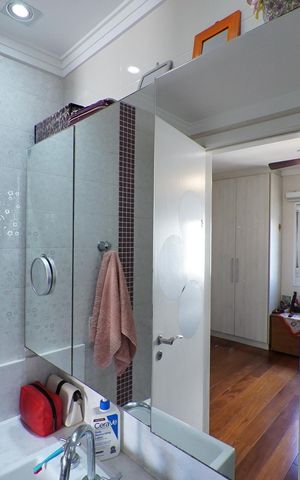 Apartamento à venda com 213m², 3 quartos e 3 vagasSuíte 1