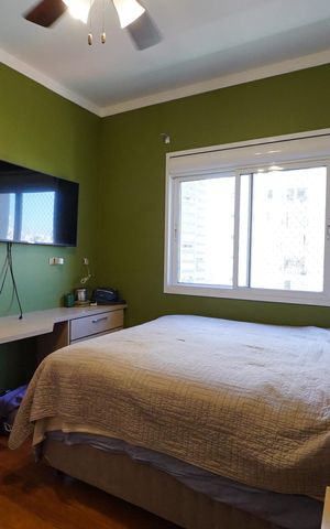 Apartamento à venda com 213m², 3 quartos e 3 vagasSuíte 2