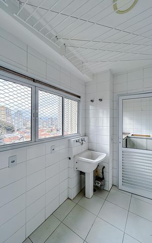 Apartamento para alugar com 315m², 4 quartos e 5 vagasÁrea de Serviço