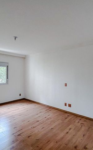 Apartamento para alugar com 315m², 4 quartos e 5 vagasBanheiro da Suíte 1