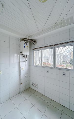 Apartamento para alugar com 315m², 4 quartos e 5 vagasÁrea de Serviço