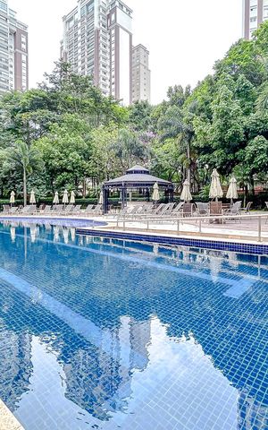 Apartamento para alugar com 315m², 4 quartos e 5 vagasÁrea comum - Piscina