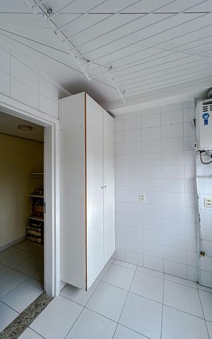Apartamento para alugar com 315m², 4 quartos e 5 vagasÁrea de Serviço