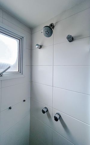 Apartamento para alugar com 315m², 4 quartos e 5 vagasBanheiro da Suíte 1