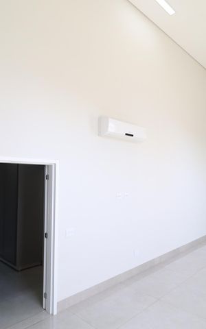 Casa de condomínio para alugar com 210m², 3 quartos e 4 vagasSala