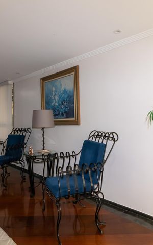 Apartamento à venda com 54m², 2 quartos e 1 vagaHall Social
