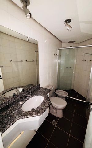 Apartamento à venda com 85m², 3 quartos e 2 vagas Apartamento à venda com 85m², 3 quartos e 2 vagasBanheiro