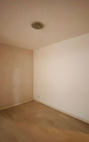 Apartamento à venda com 85m², 3 quartos e 2 vagas Apartamento à venda com 85m², 3 quartos e 2 vagasSala