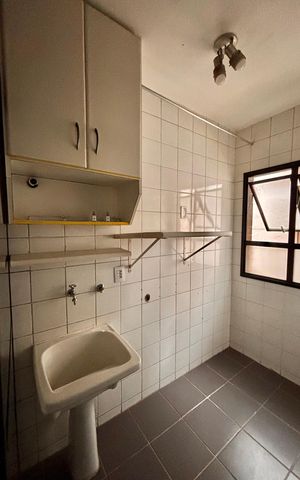 Apartamento à venda com 85m², 3 quartos e 2 vagas Apartamento à venda com 85m², 3 quartos e 2 vagasLavanderia