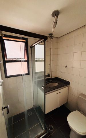 Apartamento à venda com 85m², 3 quartos e 2 vagas Apartamento à venda com 85m², 3 quartos e 2 vagasBanheiro