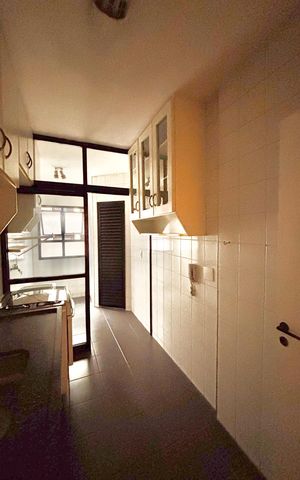 Apartamento à venda com 85m², 3 quartos e 2 vagas Apartamento à venda com 85m², 3 quartos e 2 vagasCozinha