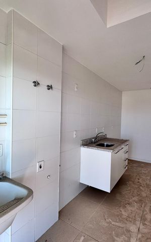 Apartamento para alugar com 135m², 2 quartos e 2 vagas Apartamento para alugar com 135m², 2 quartos e 2 vagasCozinha e Área de Serviço