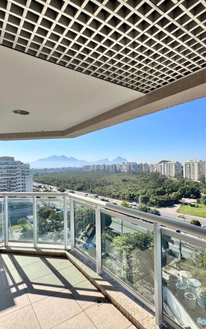 Apartamento para alugar com 135m², 2 quartos e 2 vagas Apartamento para alugar com 135m², 2 quartos e 2 vagasVaranda