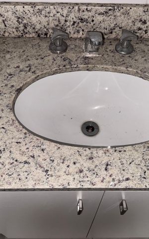 Apartamento para alugar com 135m², 2 quartos e 2 vagas Apartamento para alugar com 135m², 2 quartos e 2 vagasBanheiro Social