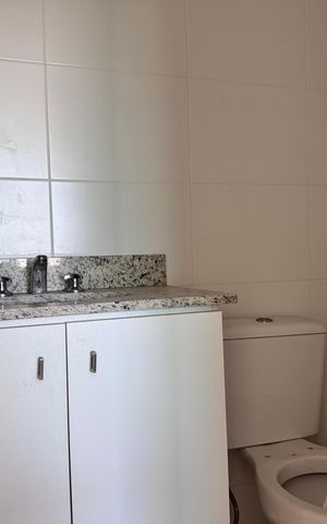 Apartamento para alugar com 135m², 2 quartos e 2 vagas Apartamento para alugar com 135m², 2 quartos e 2 vagasSuíte - Banheiro Social
