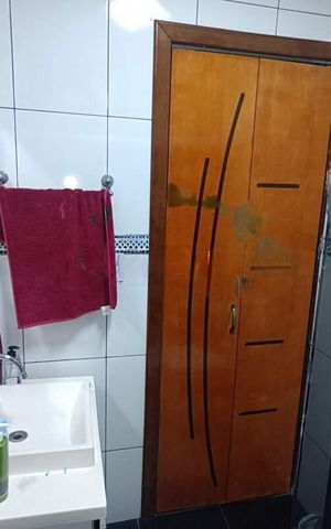 Casa à venda com 142m², 3 quartos e 2 vagas