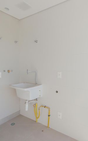 Apartamento à venda com 185m², 3 quartos e 3 vagas Apartamento à venda com 185m², 3 quartos e 3 vagasÁrea de Serviço