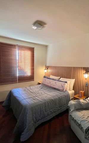 Casa de condomínio à venda com 128m², 5 quartos e 2 vagas Casa de condomínio à venda com 128m², 5 quartos e 2 vagasQuarto