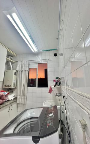 Casa de condomínio à venda com 128m², 5 quartos e 2 vagas Casa de condomínio à venda com 128m², 5 quartos e 2 vagasÁrea de serviço