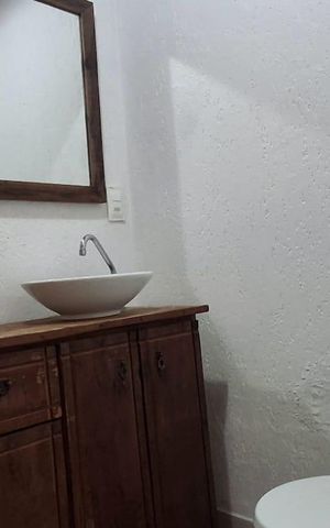 Casa para alugar com 310m², 3 quartos e 4 vagas Casa para alugar com 310m², 3 quartos e 4 vagasBanheiro