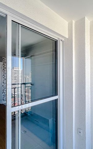 Apartamento para alugar com 34m², 1 quarto e 1 vagaVaranda