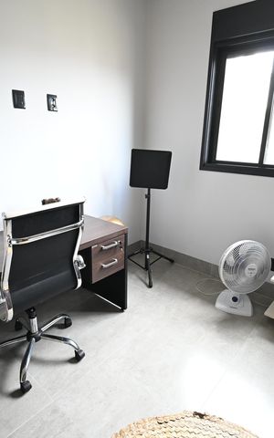 Casa de condomínio à venda com 319m², 3 quartos e 4 vagas