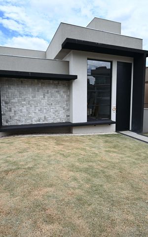 Casa de condomínio à venda com 319m², 3 quartos e 4 vagas