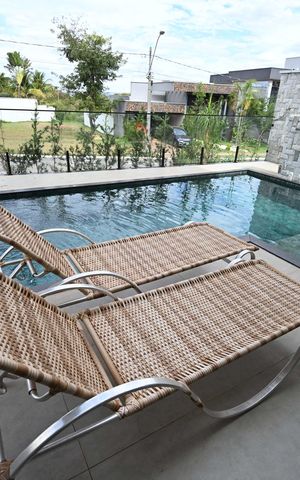Casa de condomínio à venda com 319m², 3 quartos e 4 vagas