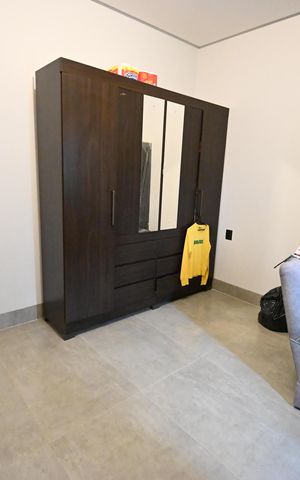 Casa de condomínio à venda com 319m², 3 quartos e 4 vagas
