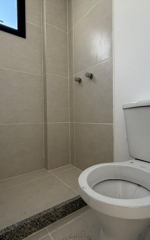 Apartamento à venda com 62m², 2 quartos e 1 vaga Apartamento à venda com 62m², 2 quartos e 1 vagaBanheiro social