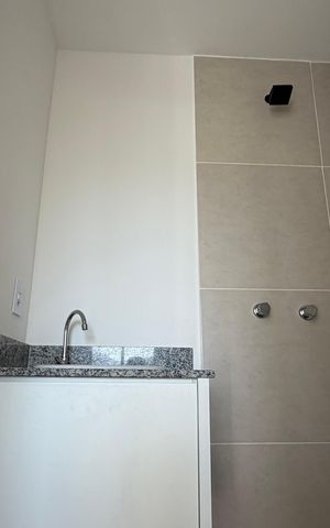 Apartamento à venda com 62m², 2 quartos e 1 vaga Apartamento à venda com 62m², 2 quartos e 1 vagaBanheiro da suíte
