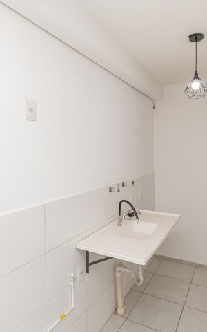 Apartamento para alugar com 42m², 2 quartos e 1 vaga Apartamento para alugar com 42m², 2 quartos e 1 vagaCozinha e Área de Serviço