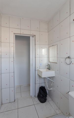 Casa para alugar com 44m², 1 quarto e sem vaga Casa para alugar com 44m², 1 quarto e sem vagaBanheiro