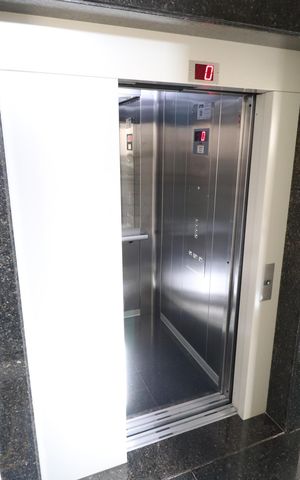 Apartamento para alugar com 90m², 3 quartos e 2 vagasElevador
