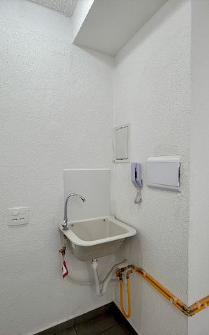 Apartamento para alugar com 34m², 2 quartos e sem vaga Apartamento para alugar com 34m², 2 quartos e sem vagaÁrea de Serviço