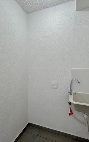 Apartamento para alugar com 34m², 2 quartos e sem vaga Apartamento para alugar com 34m², 2 quartos e sem vagaÁrea de Serviço